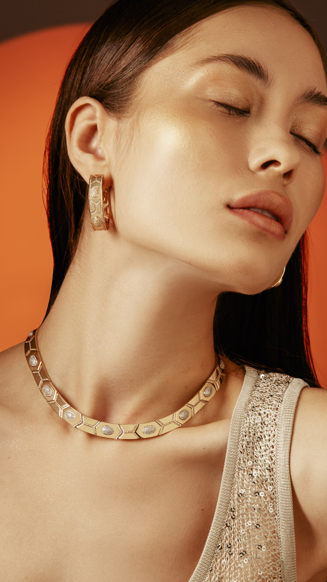Shield Choker